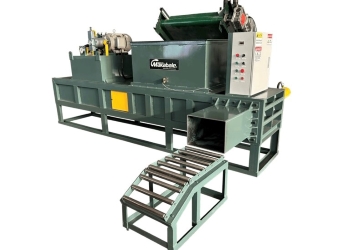 Horizontal Animal Bedding Baler