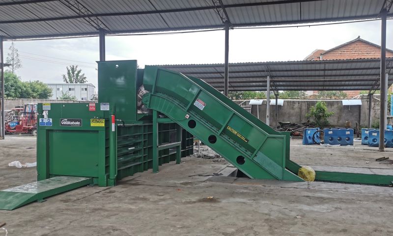 Closed Door Horizontal Balers: The Hassle-Free Waste Management Solution You Need!