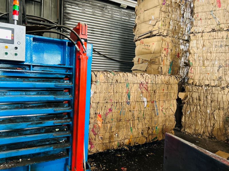 waste baler, cardboard baler